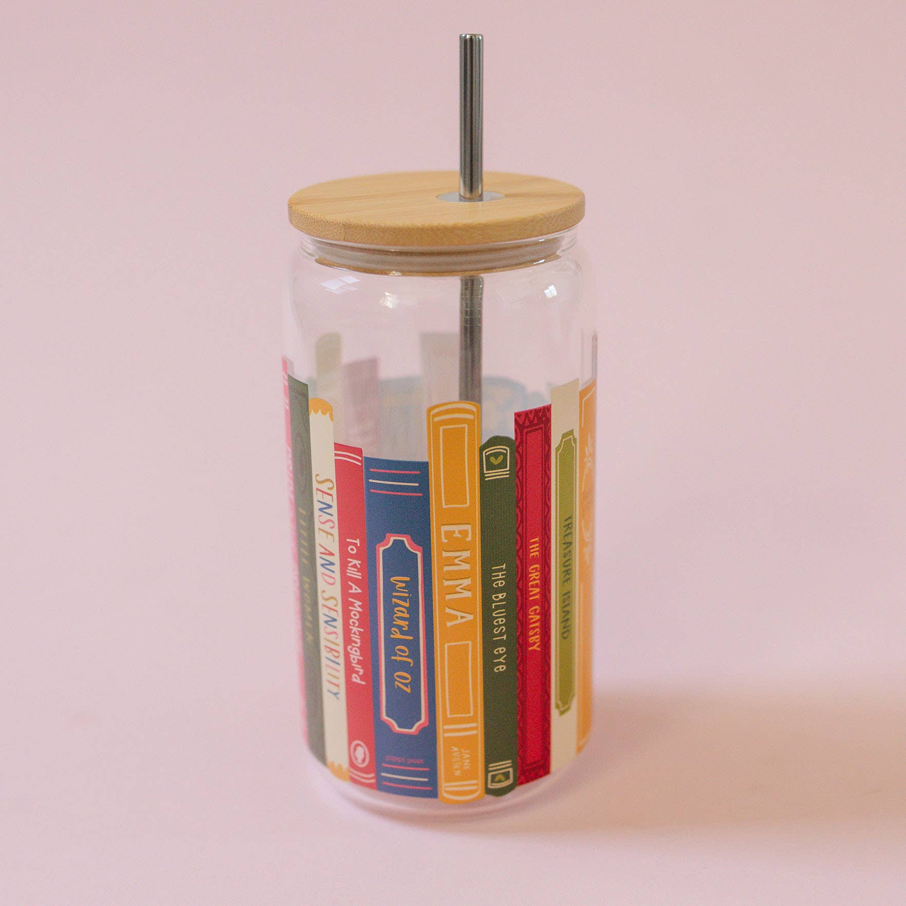 Books Glass with bamboo lid and metal straw